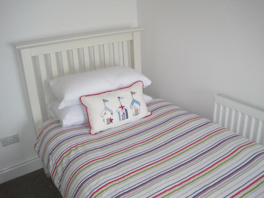 2 Bed Beach Front Apartment With Spectacular Views Overlooking Viking Bay Broadstairs Luaran gambar